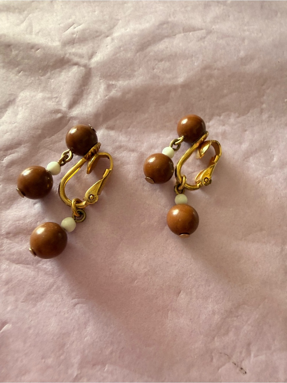 Vintage Napier Brown Bead Dangle Clip-On Earrings with White Accent